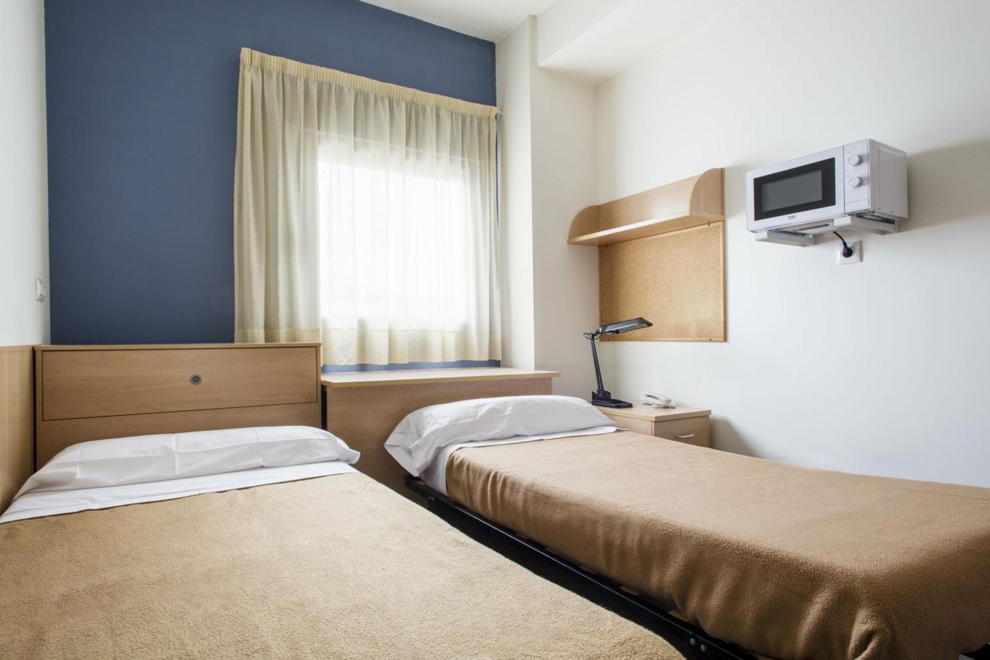 Residencia Universitaria Resa As Burgas Ourense Rum bild