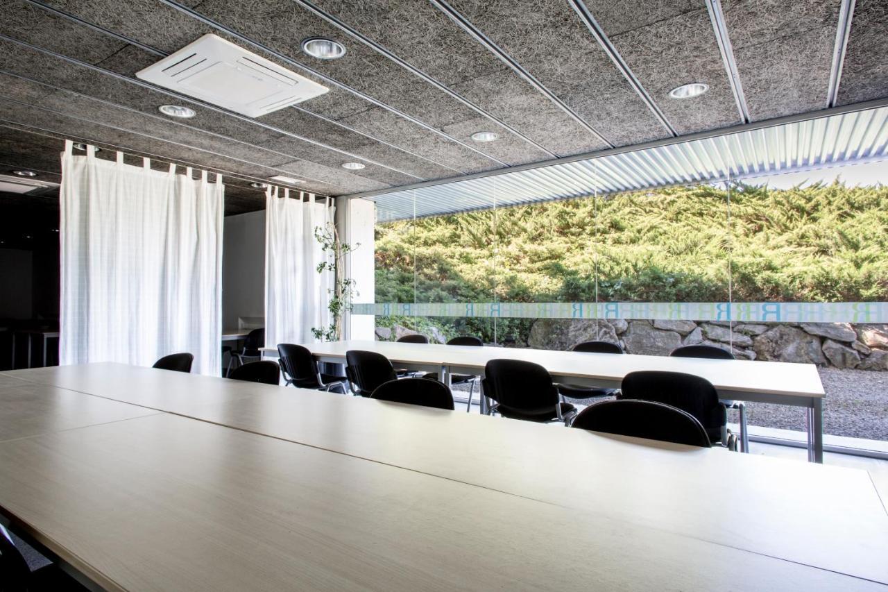 Residencia Universitaria Resa As Burgas Ourense Exteriör bild